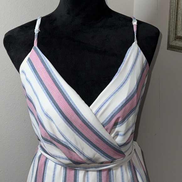 TRIXXI striped crossed bodice V cleavage striped midi dress sleeveless sz M - Picture 2 of 6